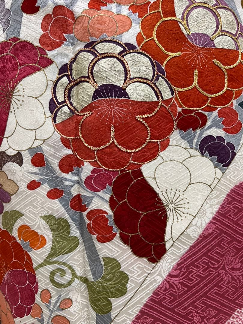 振り袖　フルセット　長襦袢付　成人式　振袖　金彩加工　刺繍入り　絞り入り　628