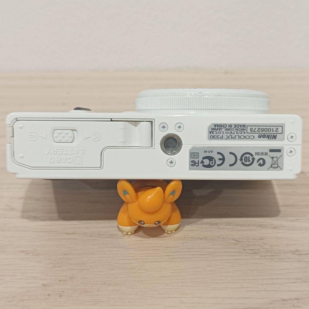 美品 訳あり Nikon COOLPIX P330 ホワイト デジカメ 説明書