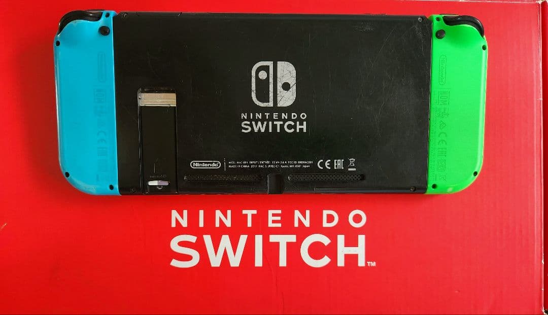 よ*ん様 《 美品 》Nintendo Switch 本体 ☆セット☆100%機