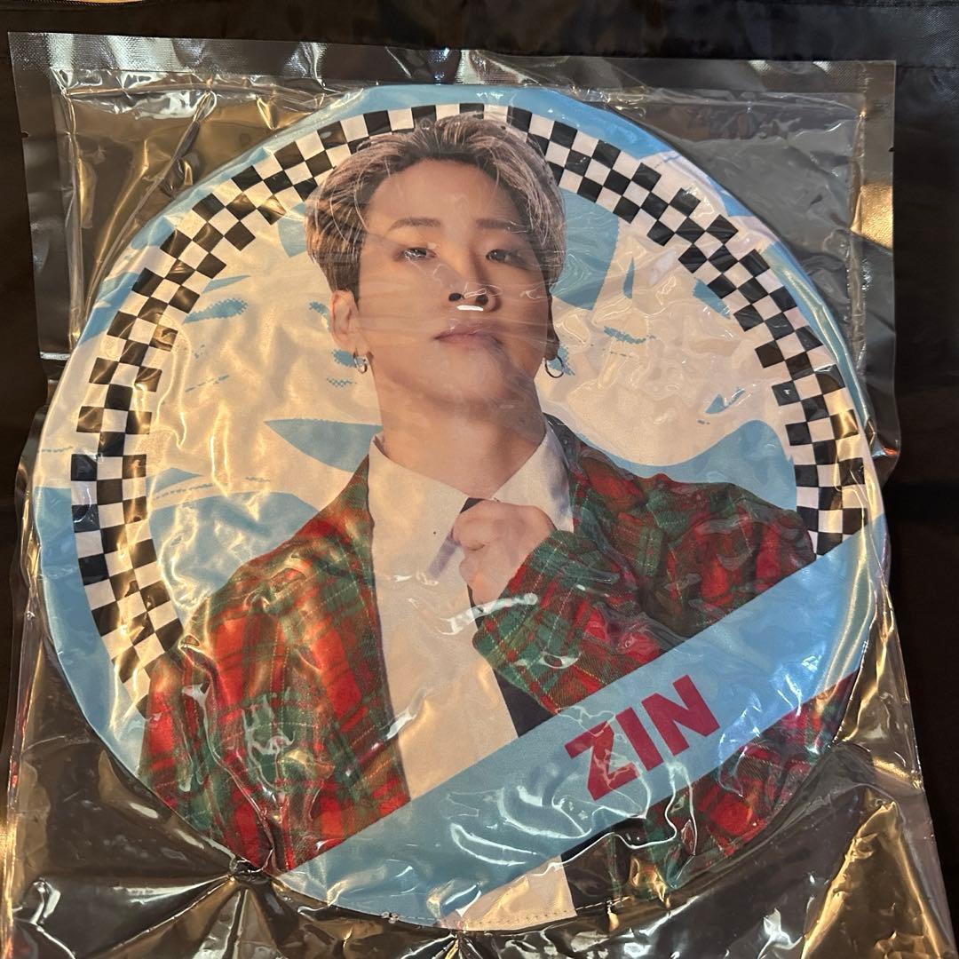 陣　クッション　レア　実写　大暴年会　ランペ　ガチャ　PS