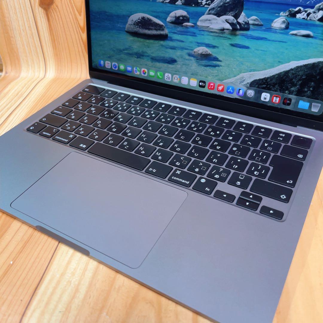 Apple MacBook Air 13インチ M2 2020 本体402A