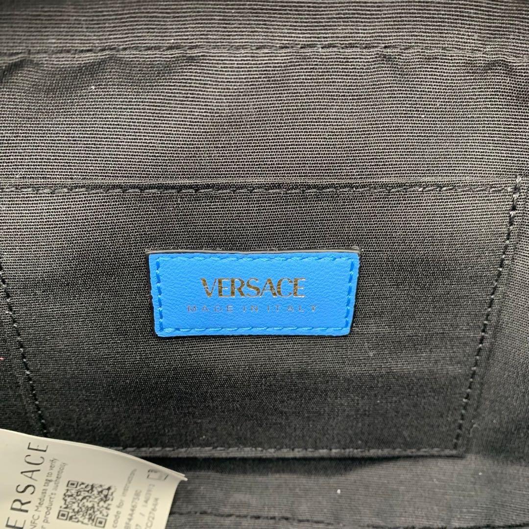 未使用保管品 ヴェルサーチ メデューサ チェーン ショルダーバッグ カメラバッグ