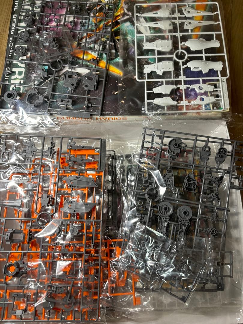 週末まで2500円引きMG 1/100 機動戦士ガンダム00 1期セット