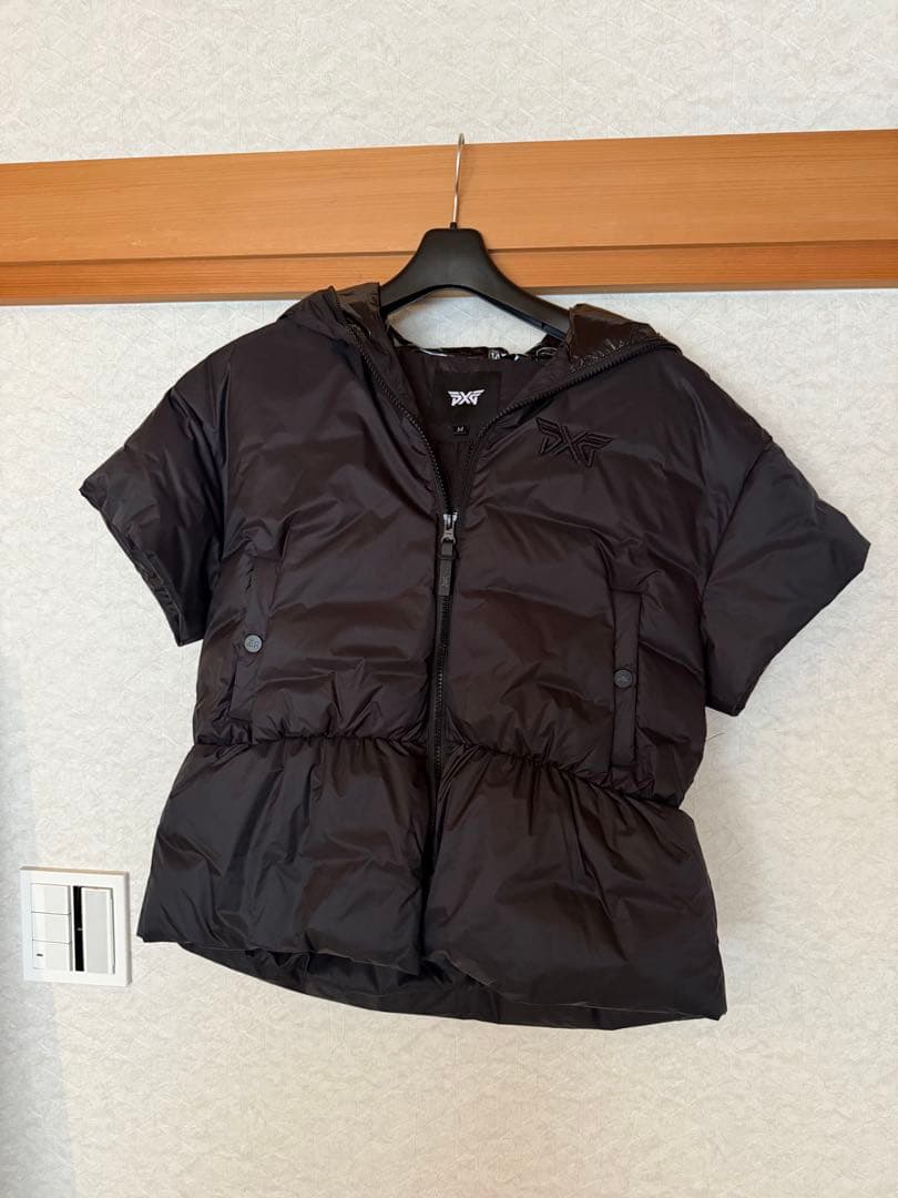 PXGゴルフウェア　レディースダウンジャケット半袖