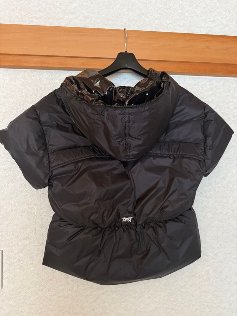 PXGゴルフウェア　レディースダウンジャケット半袖