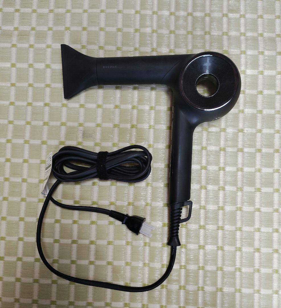 ホリスティックキュア マグネットヘアプロ ドライヤーゼロ ブラック