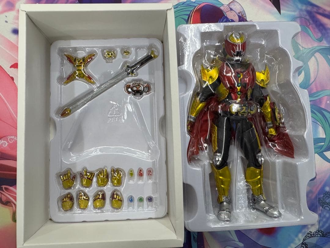 (中古品)真骨彫製法S.H.Figuarts仮面ライダーキバエンペラーフォーム