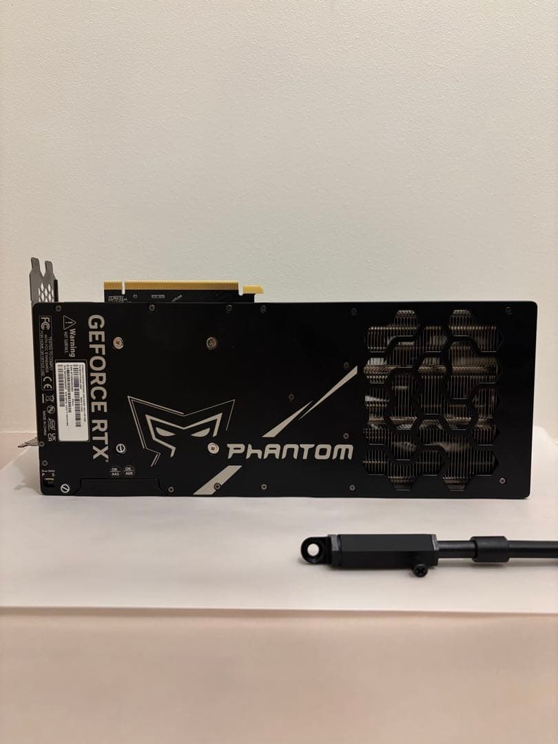 グラフィックボード・グラボ・ビデオカード Gainward GeForce RTX 4070 Ti 12GB