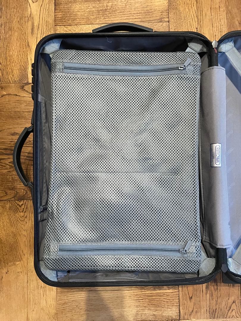 【美品】RIMOWA リモワ サルサ 2輪 黒 スーツケース 機内持ち込み可