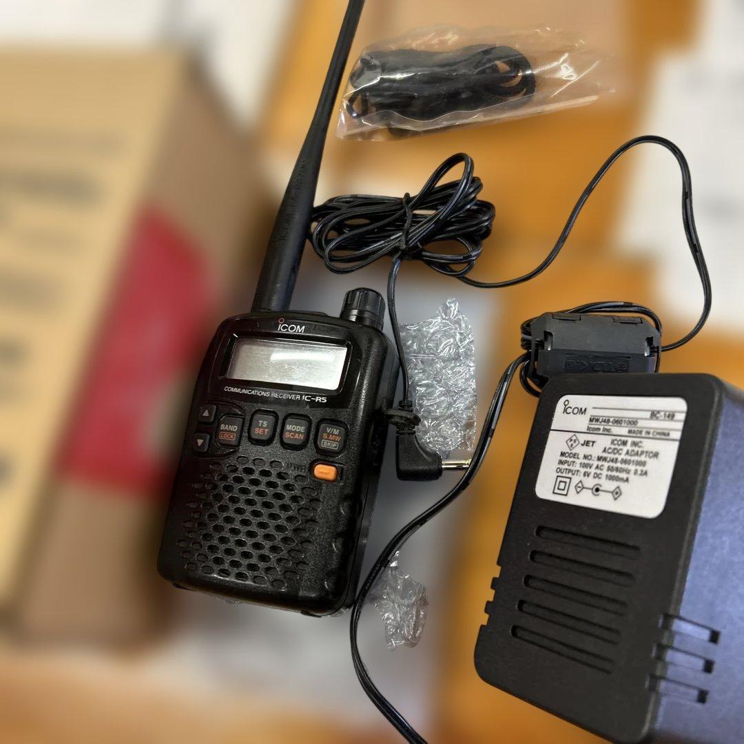 アイコム ICOM IC-R5 広帯域ハンディ受信機　エアバンド