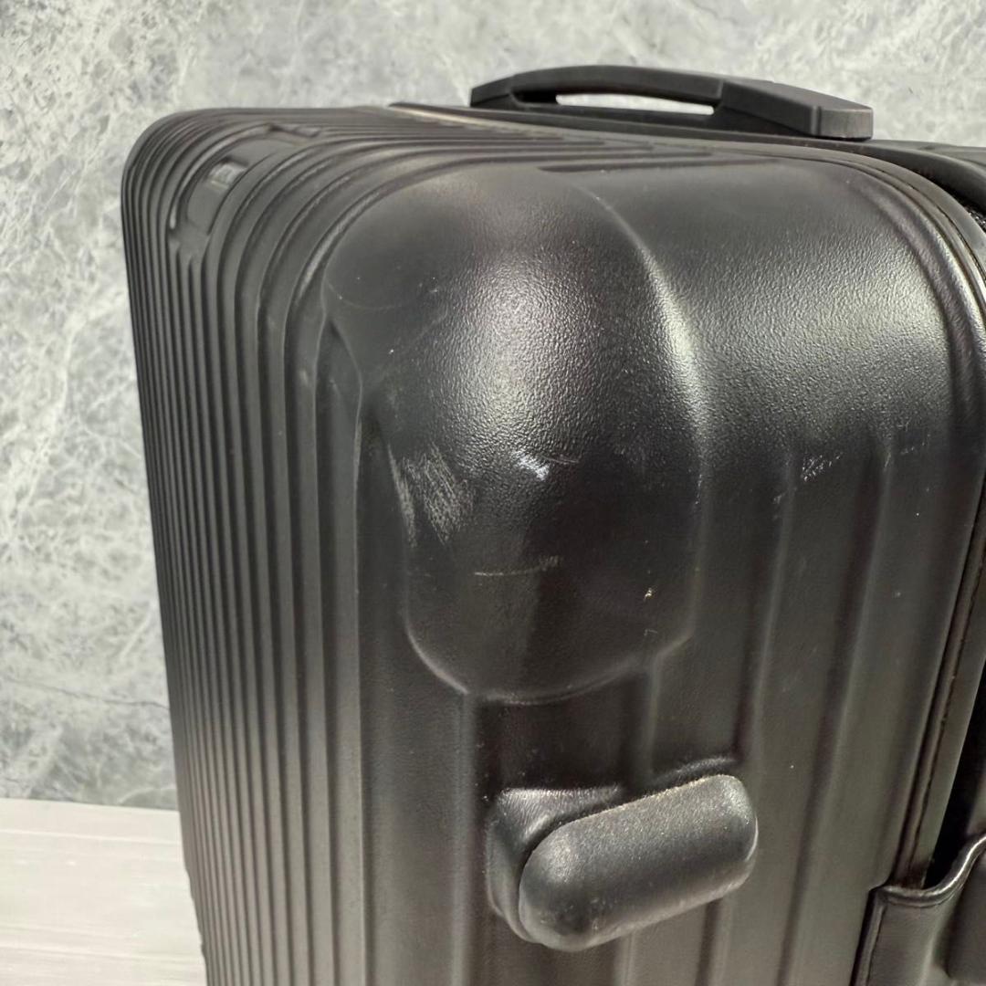 RIMOWA　SALSA　810.56.32.4　47リットル　4輪　2〜3泊向