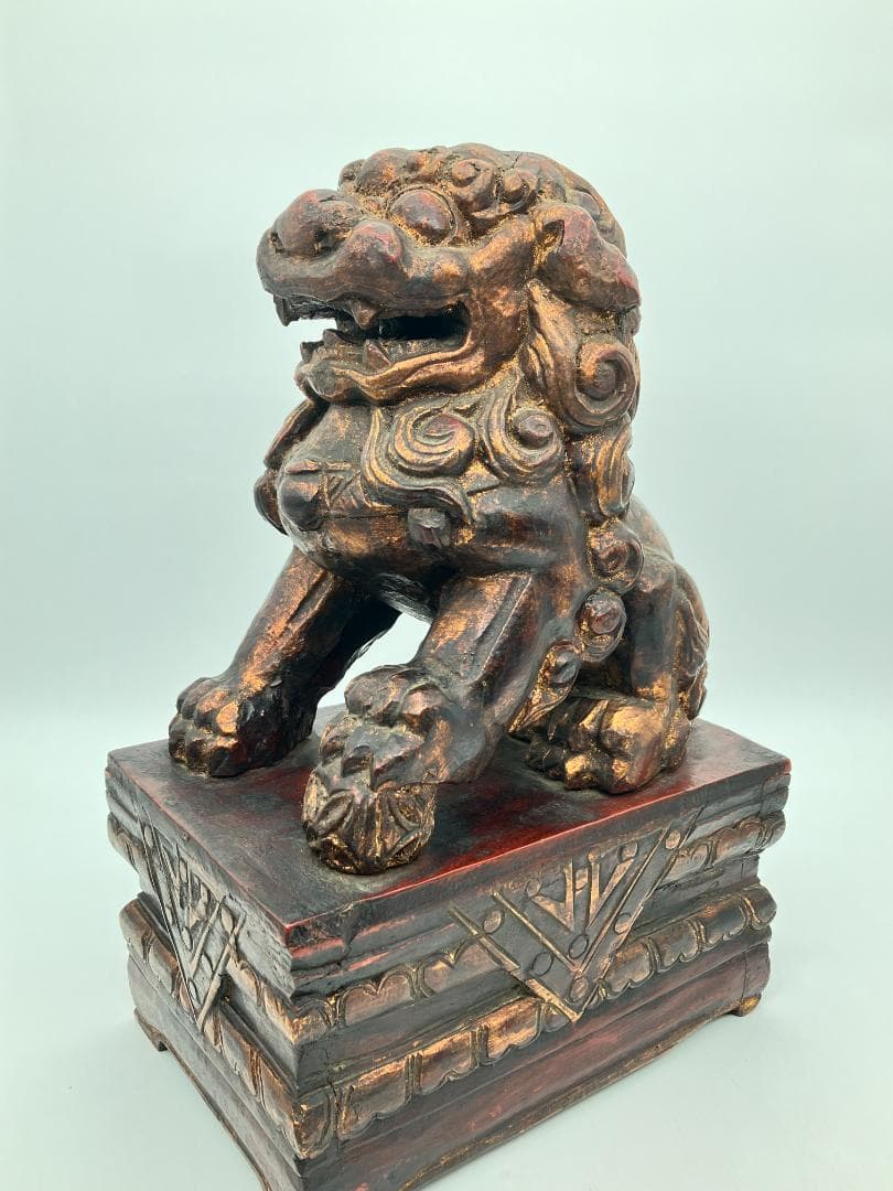 時代木製獅子　狛犬　一対　高さ：約４４ｃｍ　木彫り