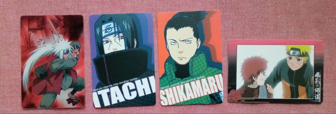 NARUTO　グミ　カード　4枚セット