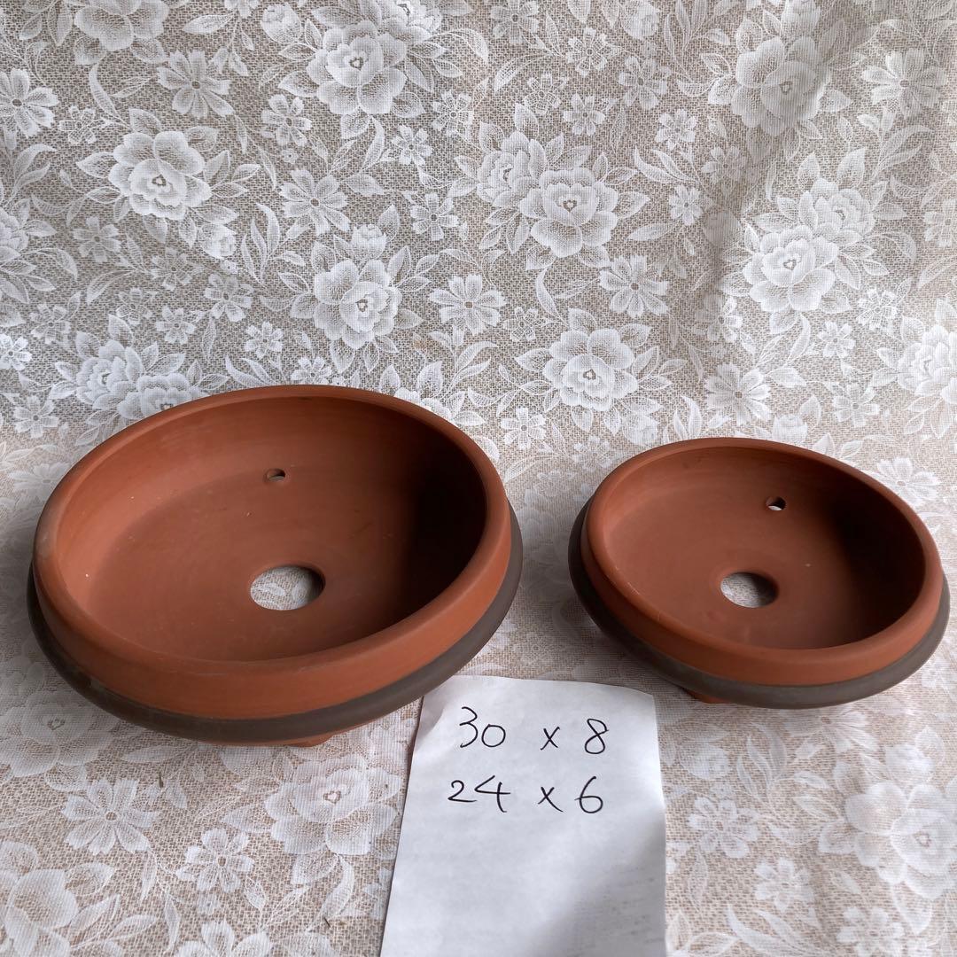 盆栽鉢　常滑焼　丸鈴型足付　10号　8号　落款勝山窯造　二枚組