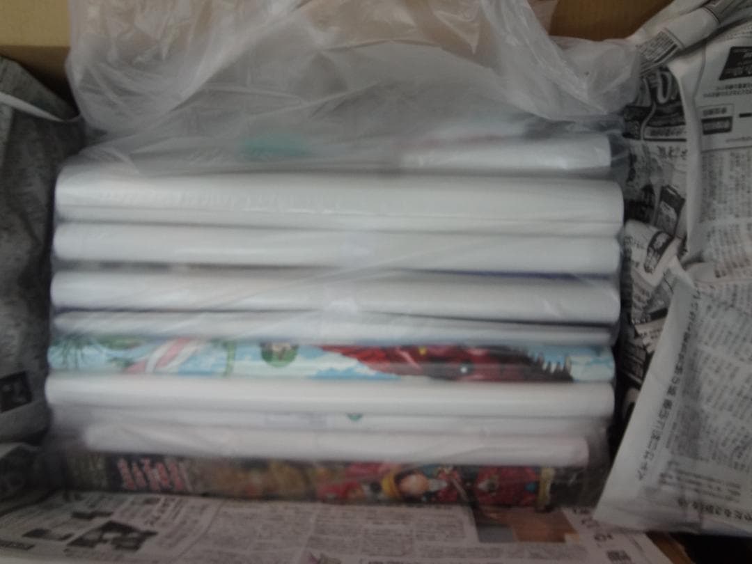 B2サイズポスター200本セット ・アニメアーティスト混合