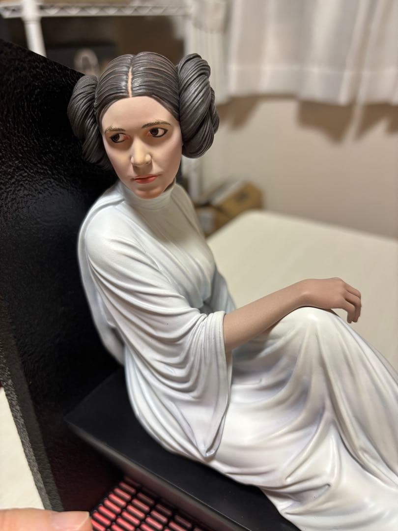 ジェントルジャイアント スターウォーズ 1/6 レイア スタチュー