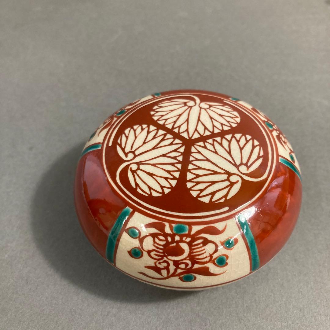 骨董品　茶道具　三葉葵　香合　五代　尾関作十郎　造　徳川美術館より拝領　S83K