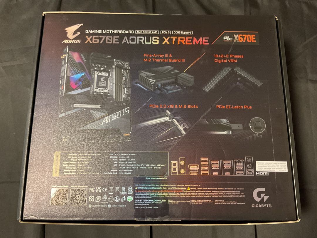 GIGABYTE X670E AORUS XTREME 完動品