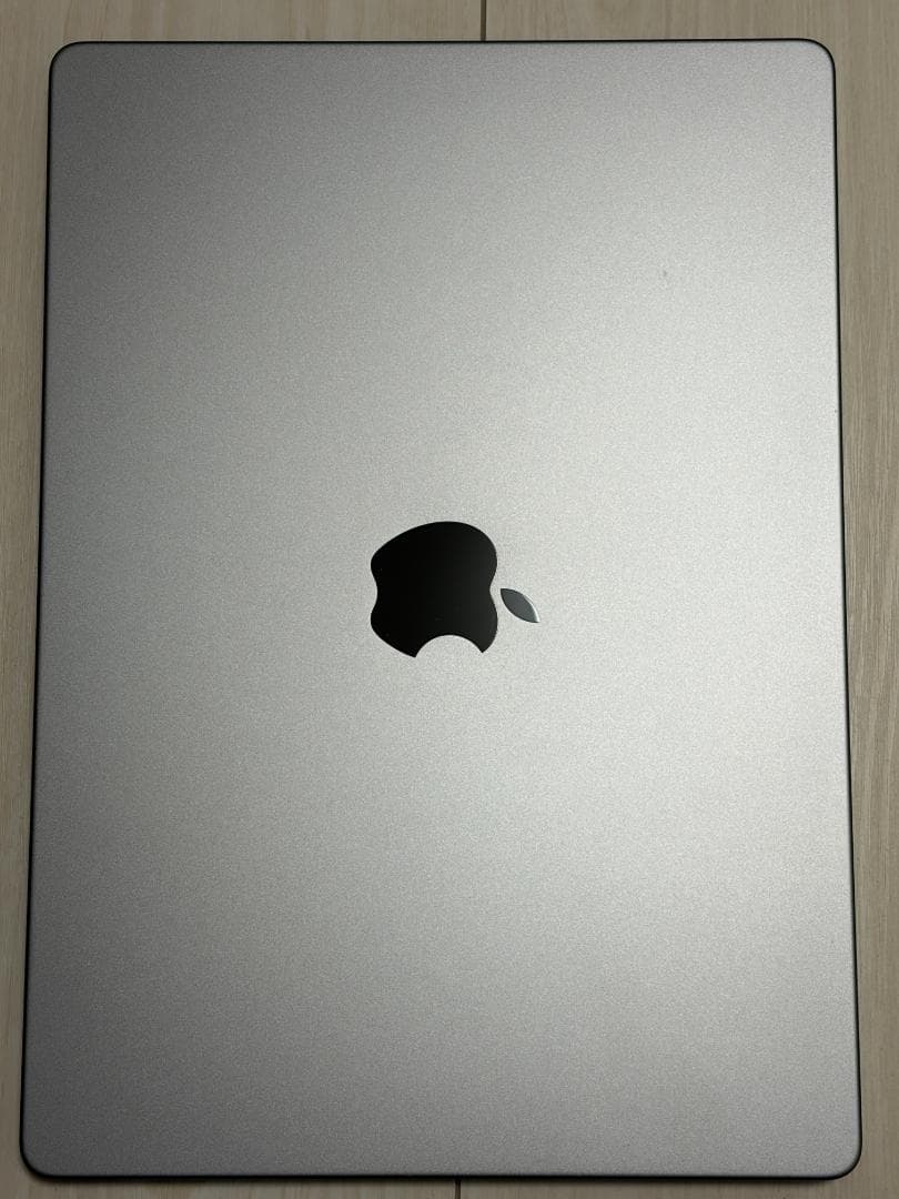 M3 MacBook Pro メモリ16GB　SSD512GB