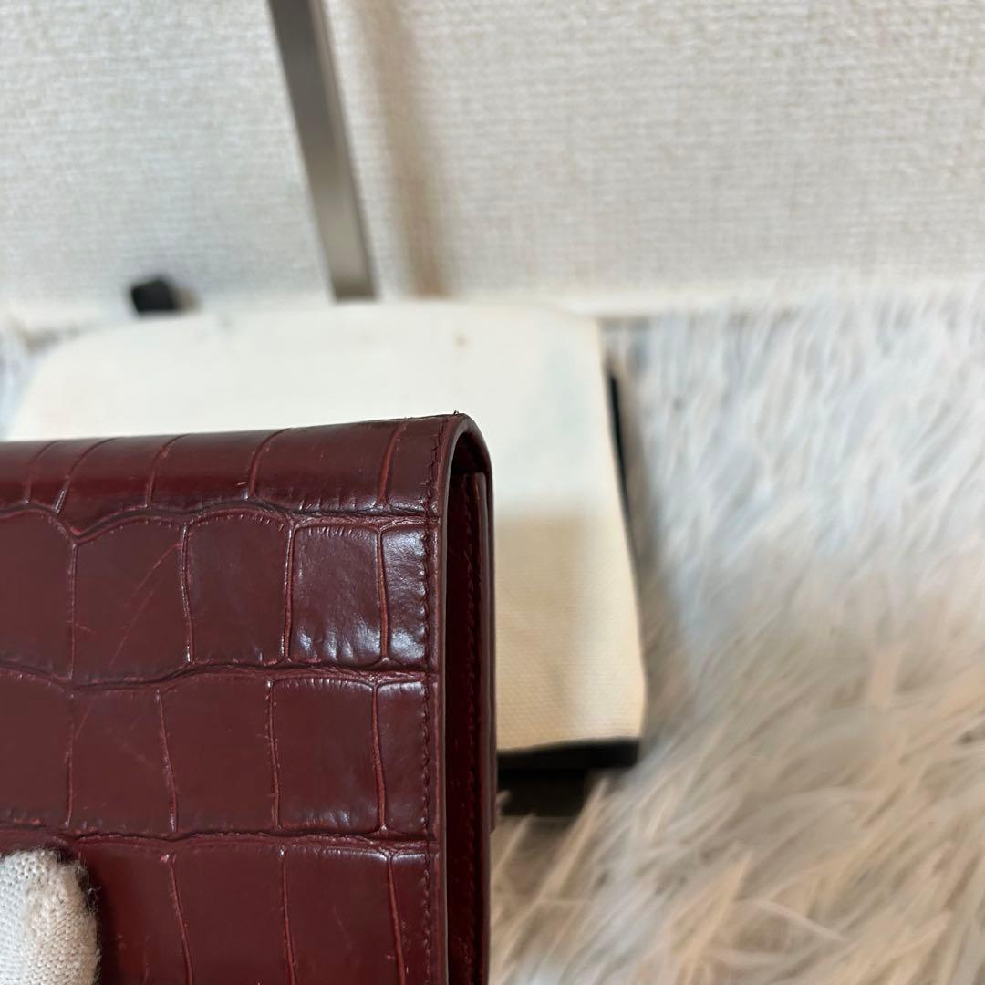 【美品✨クロコ型押し/スモールトリフォールド】セリーヌ　ボルドー　財布　人気　稀