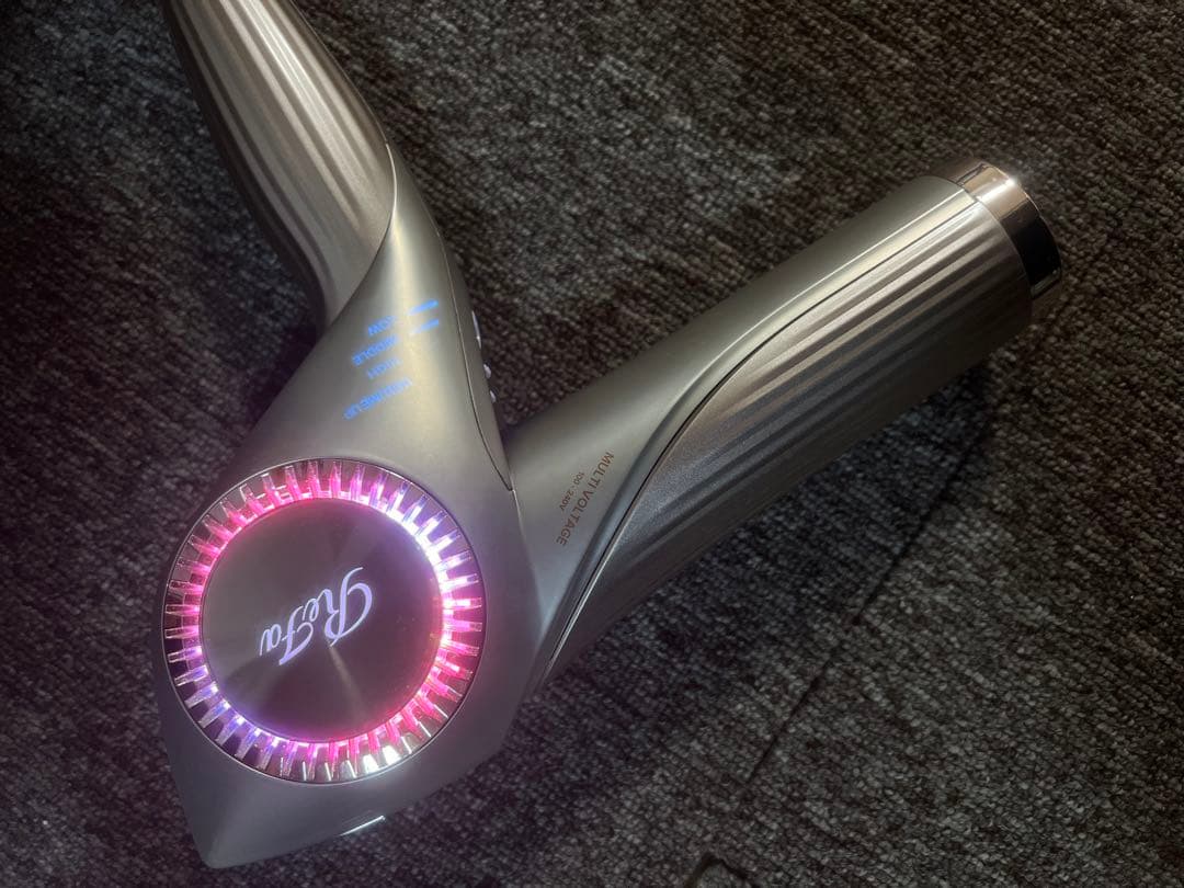 REFA マルチボルテージ ヘアドライヤー