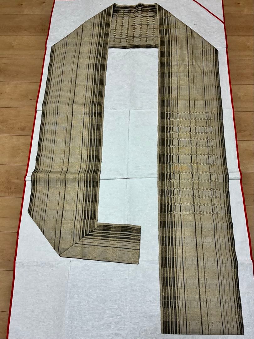 ￼名古屋帯　捩り織　八寸　正絹