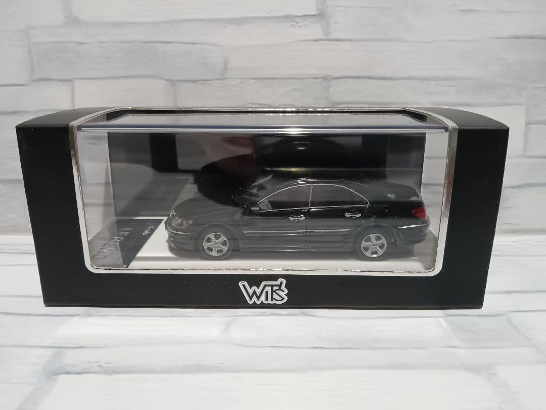 1/43　ホンダ　レジェンド　ミニカー　ナイトホークブラックパール