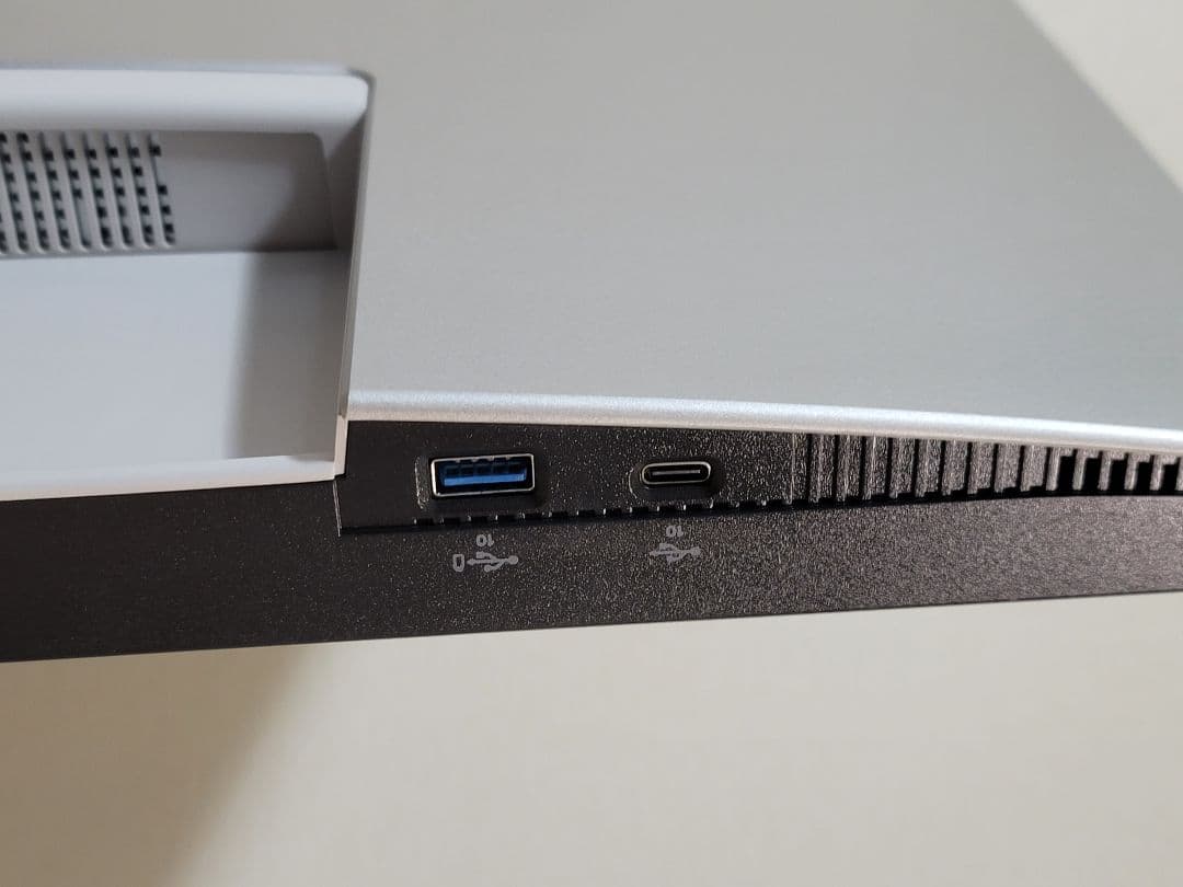 ひろと☆専用Dell デジタルハイエンド 27 ゲーミングモニター U2724D