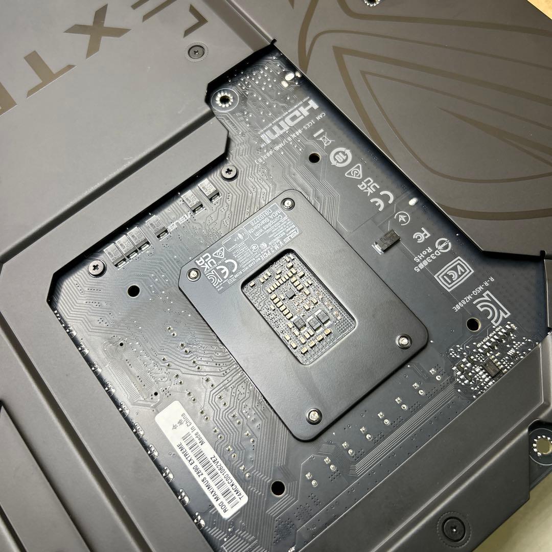 マザーボード ASUS ROG Maximus Z890 Extreme