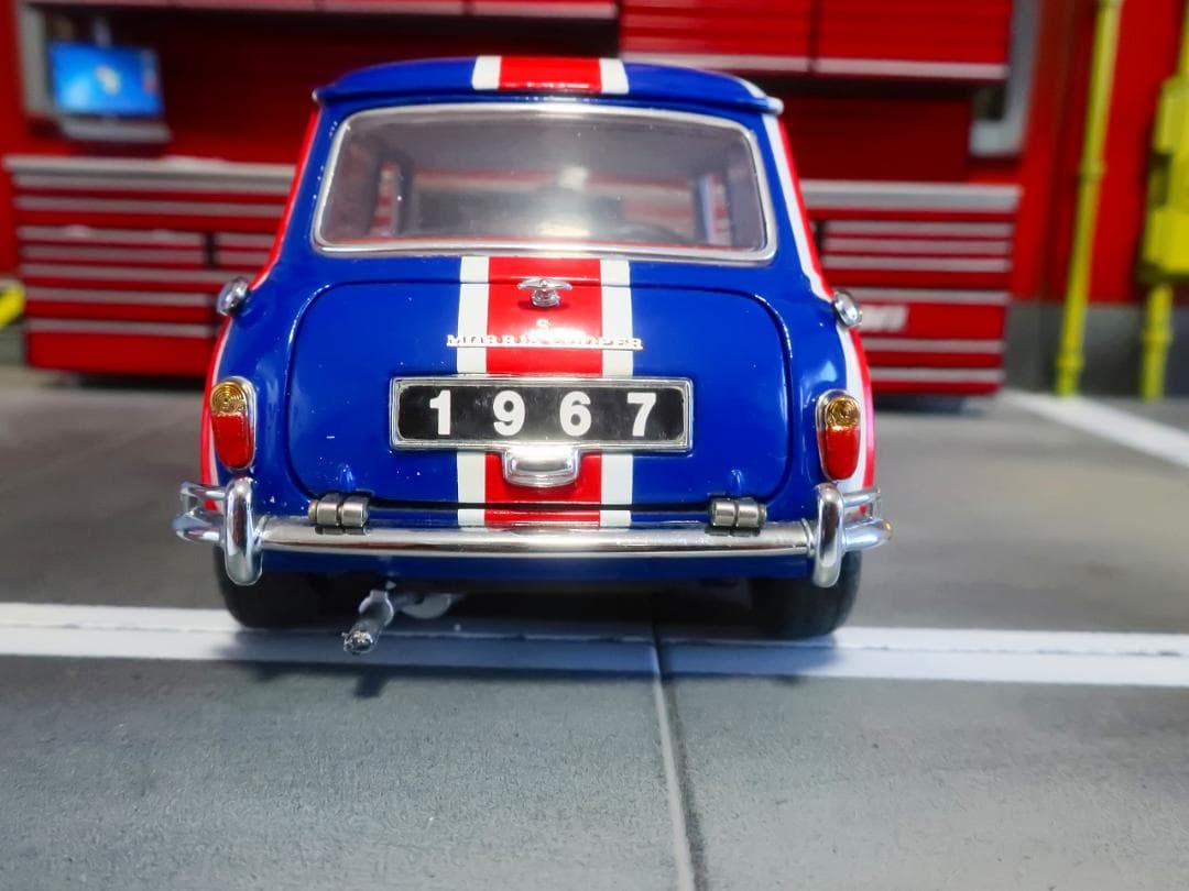 フランクリンミント ユニオンジャックミニ 1/24 ダイキャストメタルカー