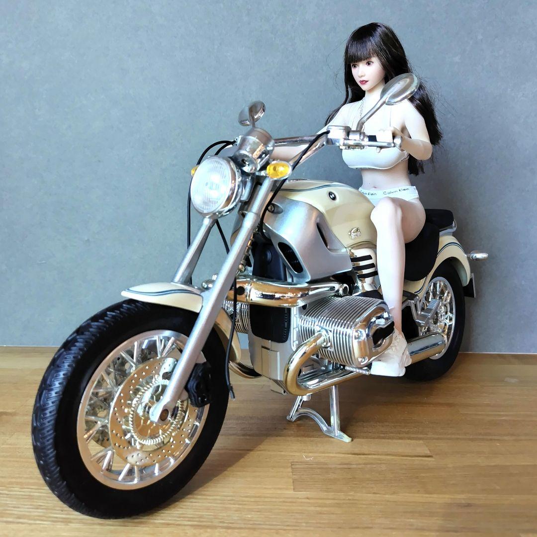 1/6 BMW R1200C CKスタイルの女性シームレスフィギュアセット