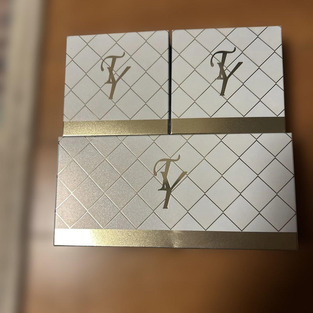 たかの友梨　エステファクトジュエリーパクトU