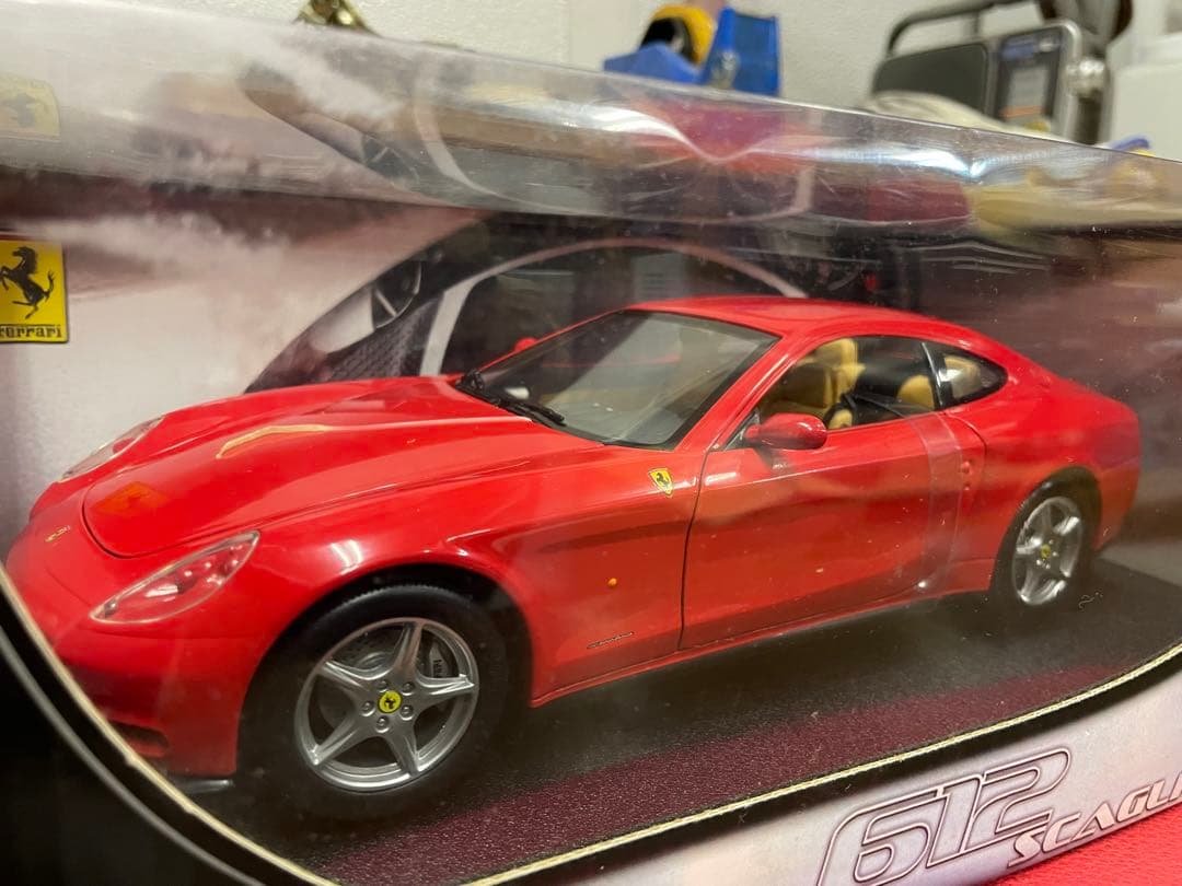 ●HOT WHEELS  フェラーリ　612 スカリエッティ