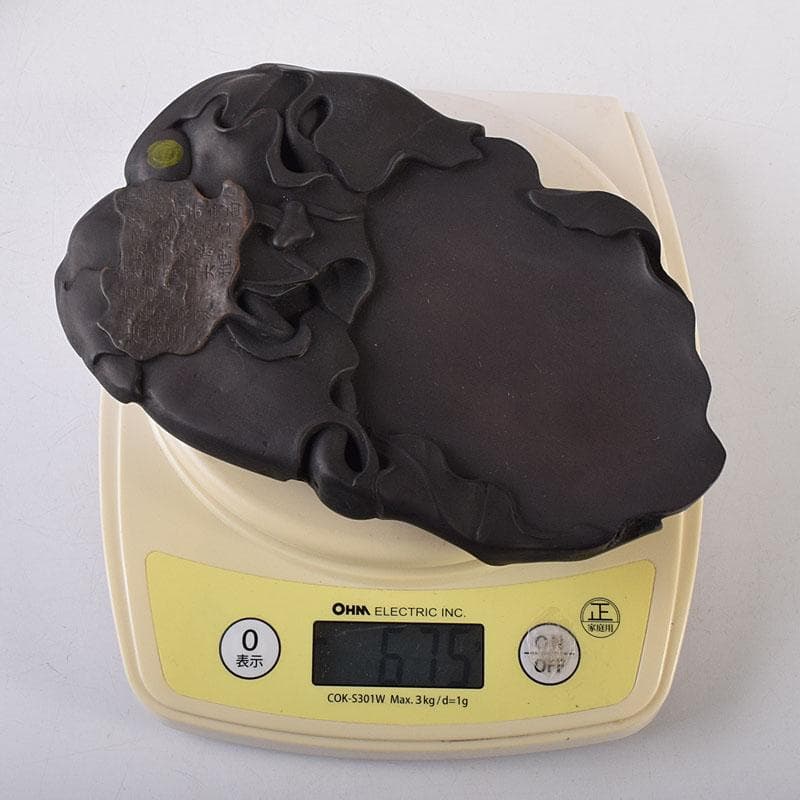 中国　書道具　端渓硯　倣宋　米芾　螽斯瓜瓞硯　箱付　M　8107