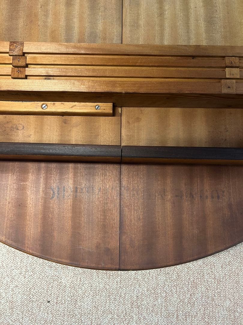 ダイニングテーブル a.y