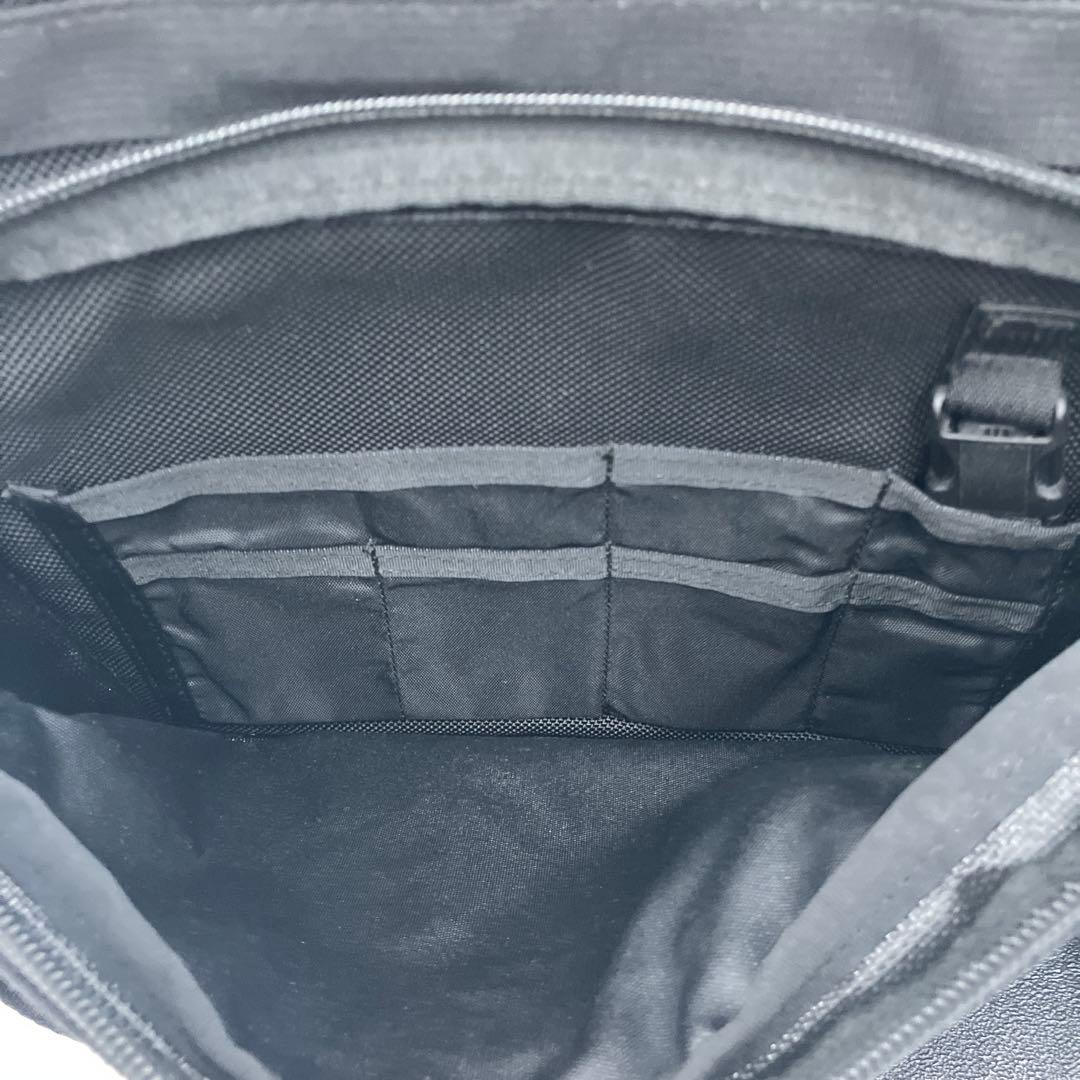 ブリーフィング B4オーバートリップ ブラック 2way 出張 通勤