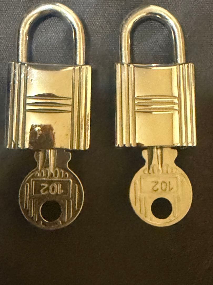 シルバー 南京錠 2個セット 鍵番号102