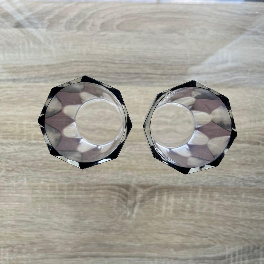 骨董　時代ガラス　紫色被せダイヤ綴り　大正浪漫　モダン切子　コップ　ウラン ２客