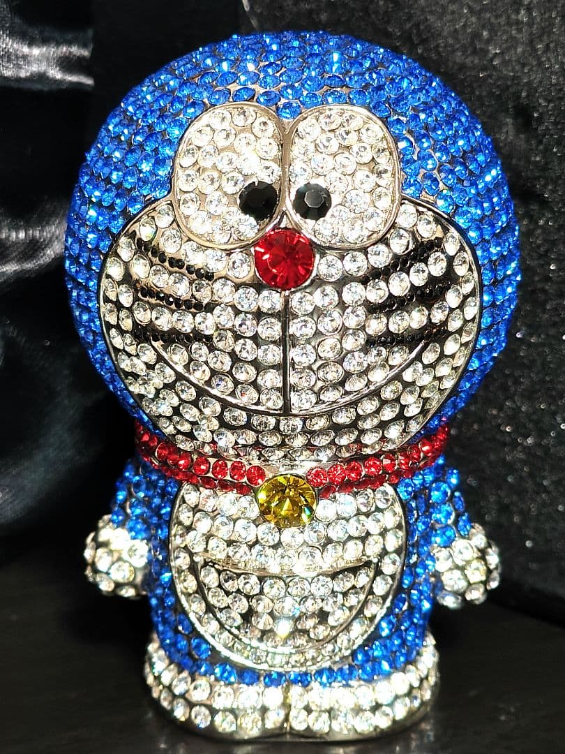 ドラえもん クリスタルフィギュア