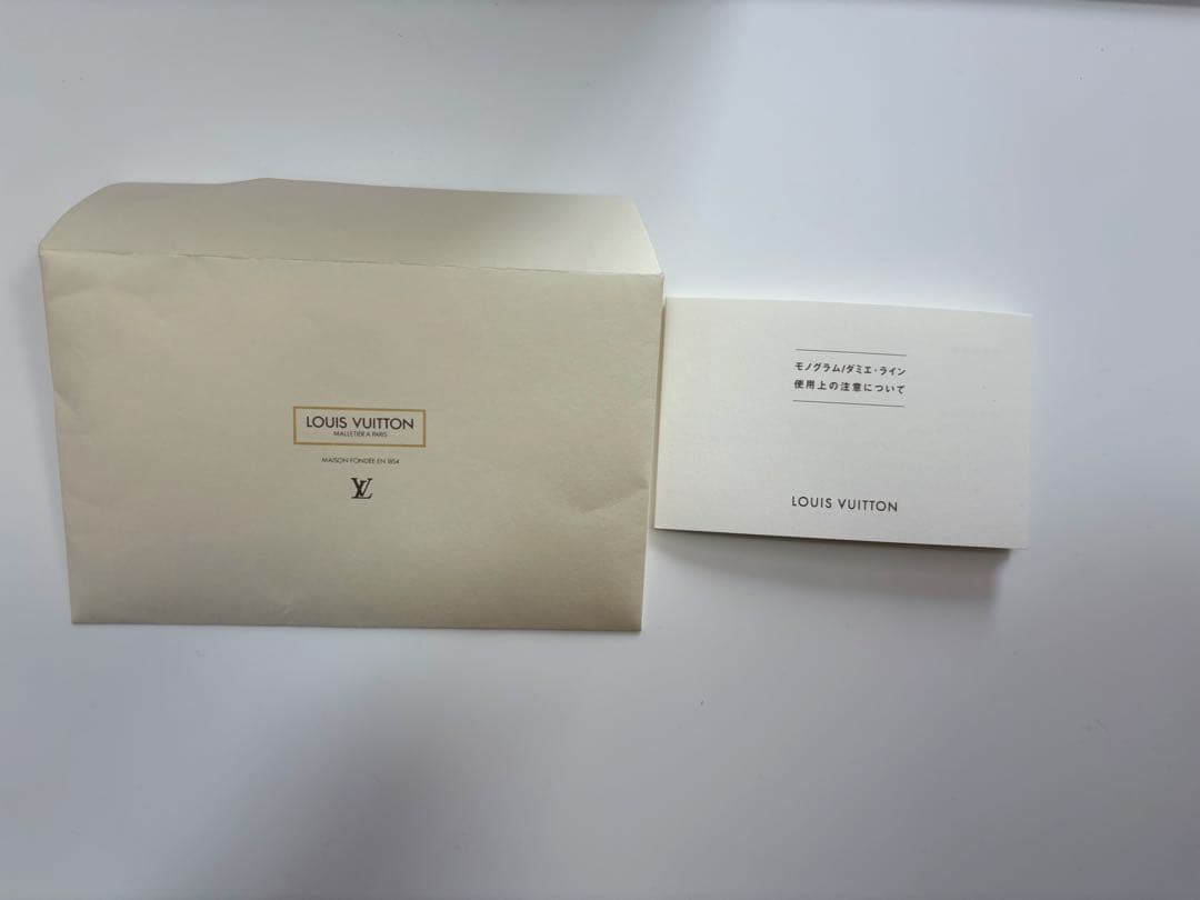 に*お様 Louis Vuitton モノグラム 二つ折り財布