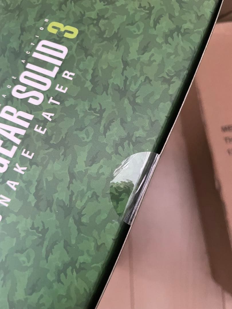 ホットトイズ　メタルギアソリッド　スネークイーター　ボス