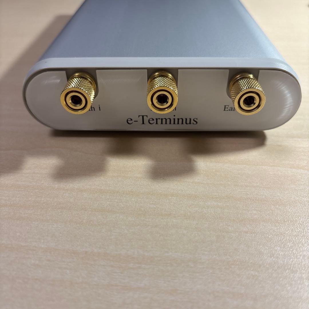 modrateET-01 BK/SL AV機器用仮想アース e-Terminus