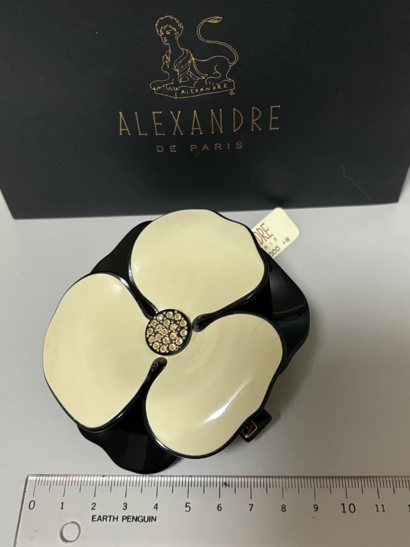 【新品未使用】アレキサンドルドゥパリ　カメリアバレッタ大型LISERAI8センチ