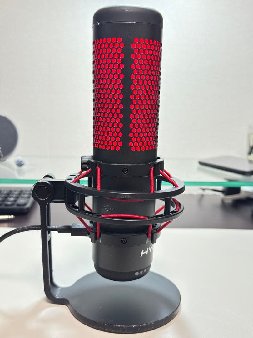 HYPERX QUADCAST コンデンサーマイク 赤黒USB接続　ゲーミング
