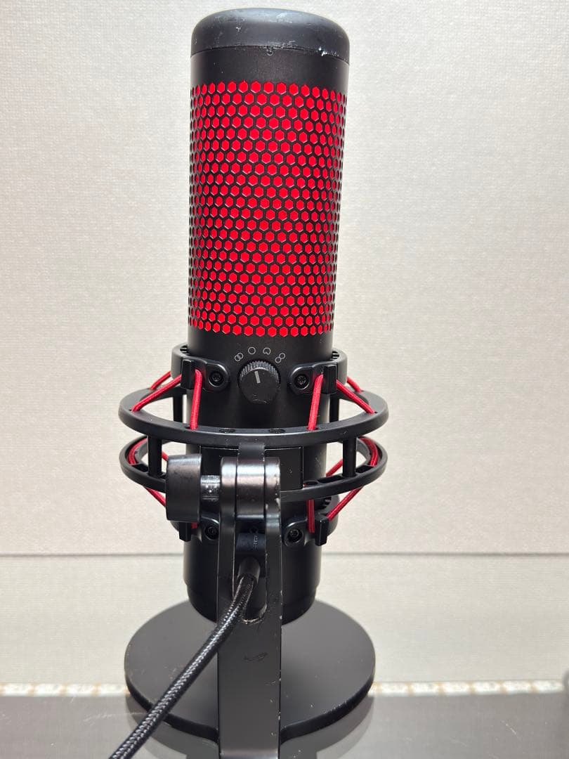 HYPERX QUADCAST コンデンサーマイク 赤黒USB接続　ゲーミング