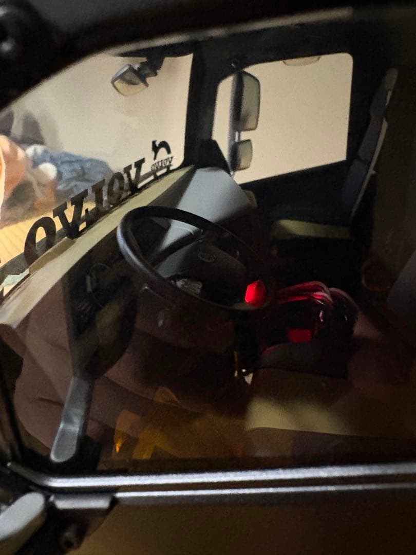 タミヤ　1/14 トレーラーラジコン　VOLVO FH16 グローブトロッター