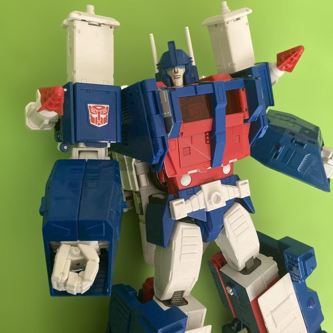 MP-22 ウルトラマグナス　トランスフォーマー マスターピース