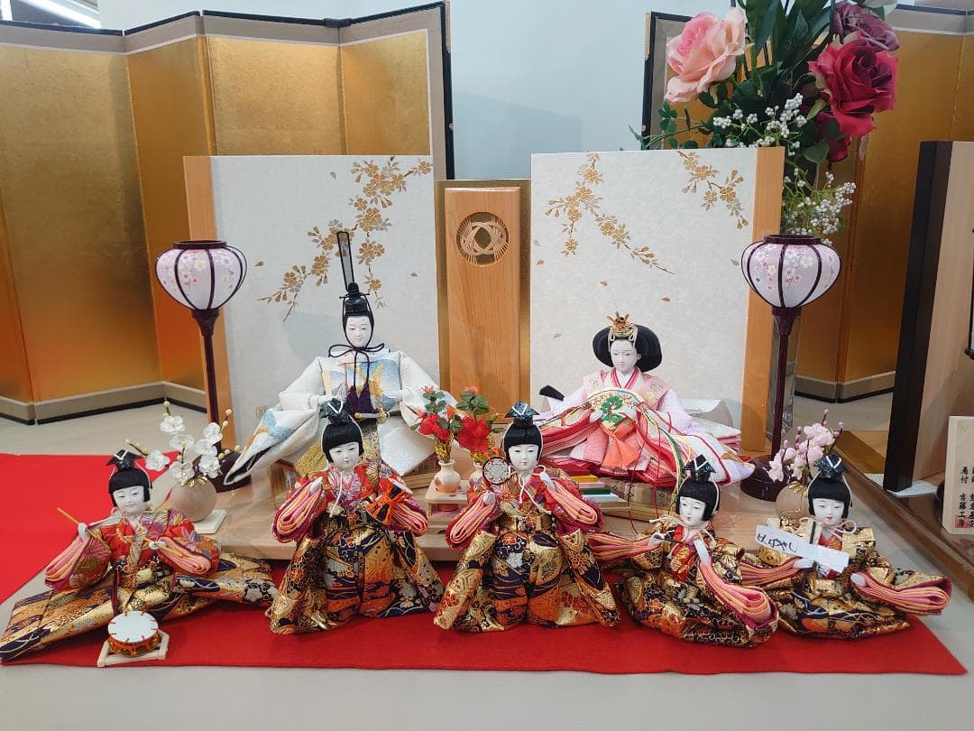 ●専用商品●金襴衣装五人囃子●　ごにんばやし　おひなさま　新品