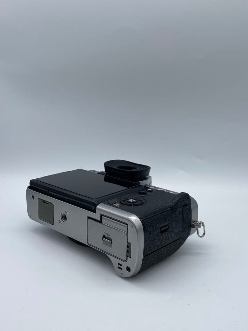 Fujifilm X-T3 ミラーレス一眼 本体と付属品