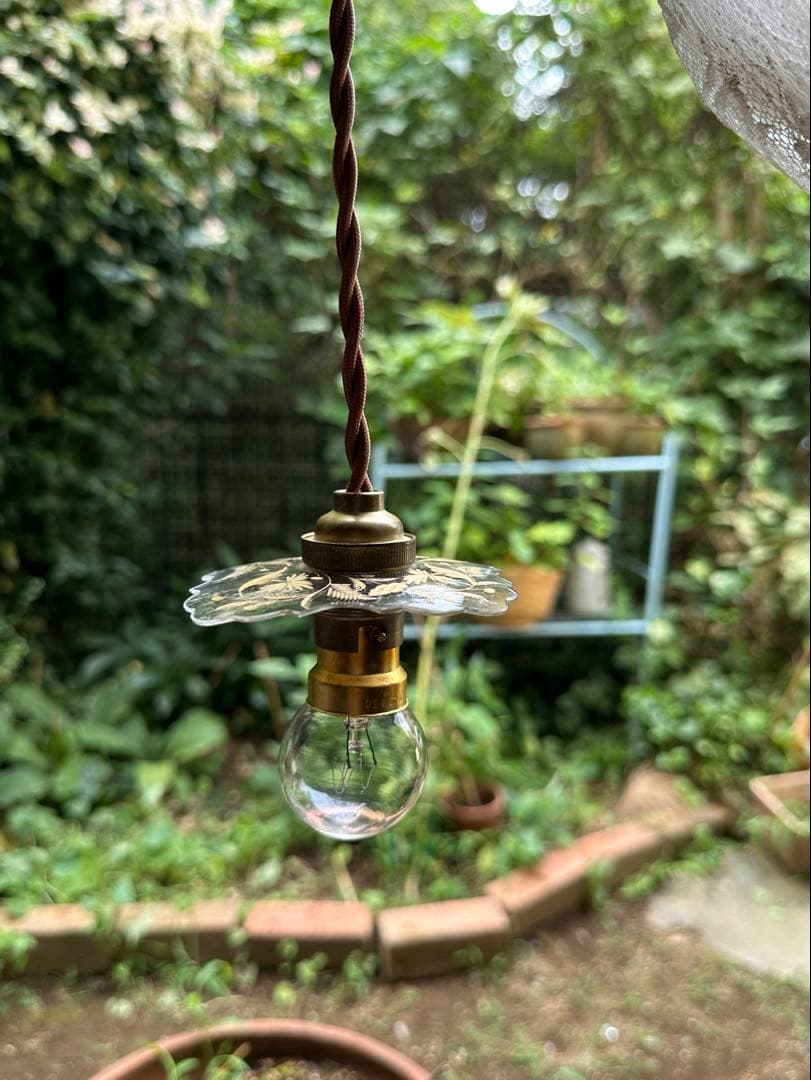 1900年代初頭 フランス アンティーク 金箔で絵付けされた美しいアトリエランプ